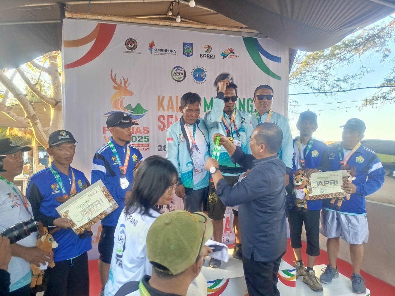 APRI Sultra Borong Enam Medali pada FORNAS VIII 2025